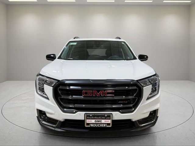 2022 GMC Terrain AT4