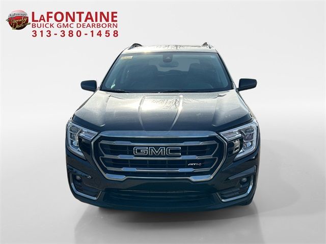 2022 GMC Terrain AT4