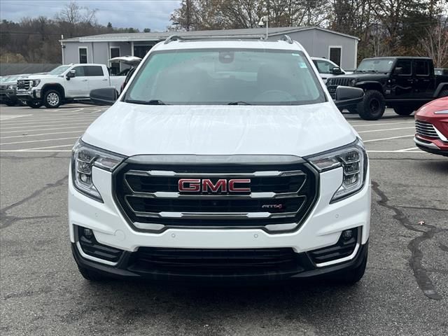 2022 GMC Terrain AT4