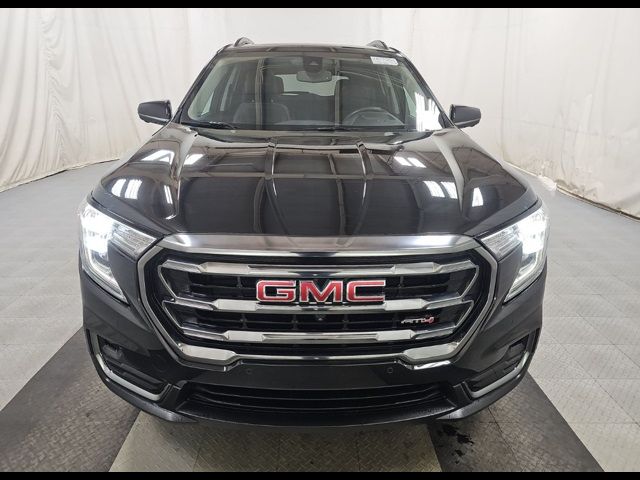 2022 GMC Terrain AT4