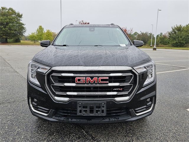 2022 GMC Terrain AT4