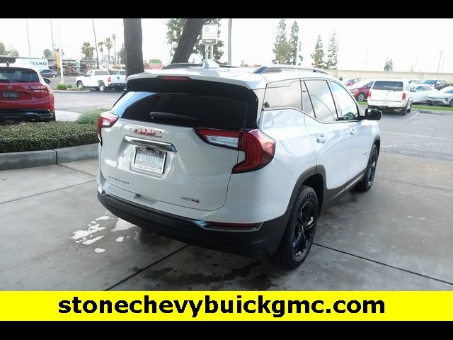 2022 GMC Terrain AT4