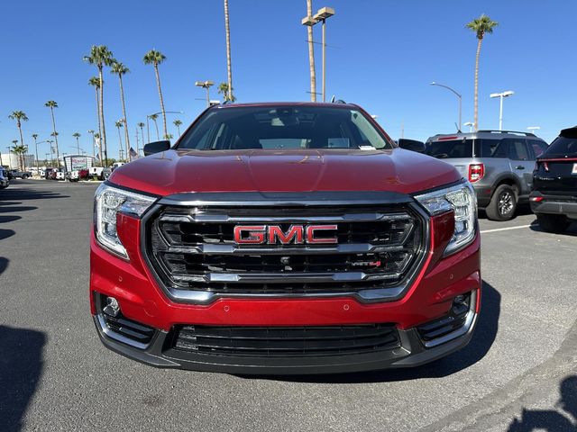 2022 GMC Terrain AT4