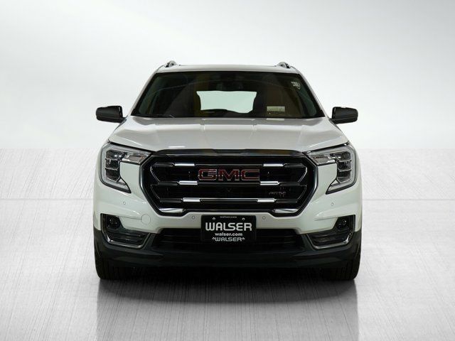 2022 GMC Terrain AT4