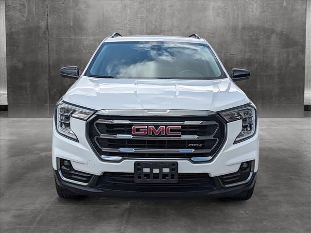 2022 GMC Terrain AT4