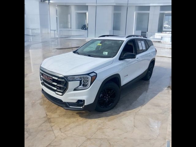 2022 GMC Terrain AT4