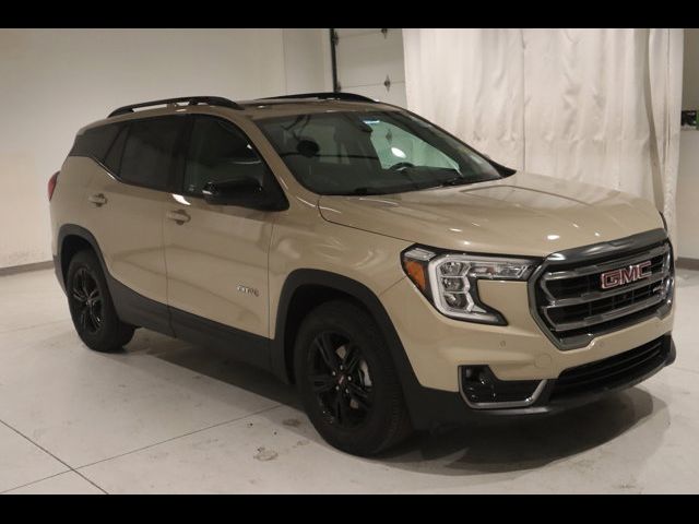 2022 GMC Terrain AT4