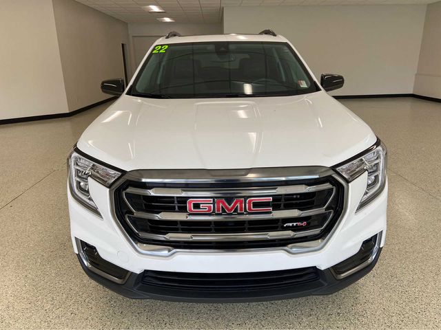 2022 GMC Terrain AT4