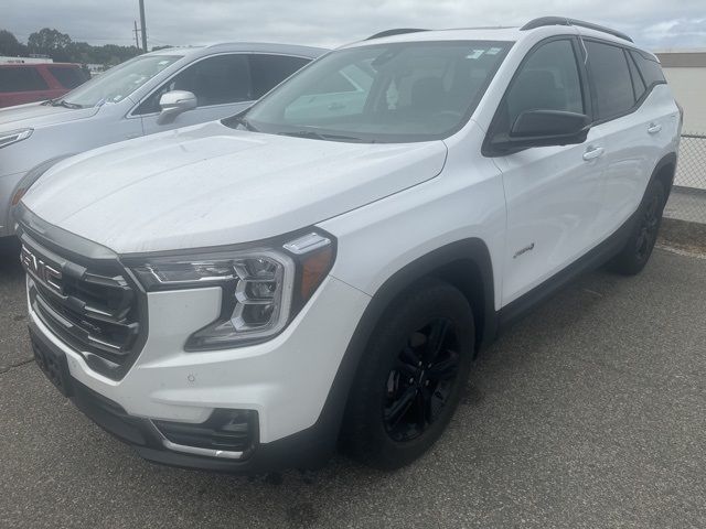 2022 GMC Terrain AT4