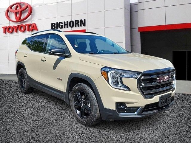 2022 GMC Terrain AT4