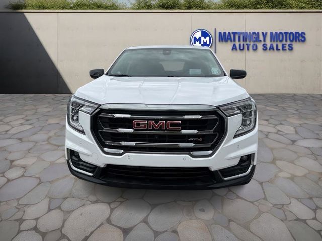 2022 GMC Terrain AT4
