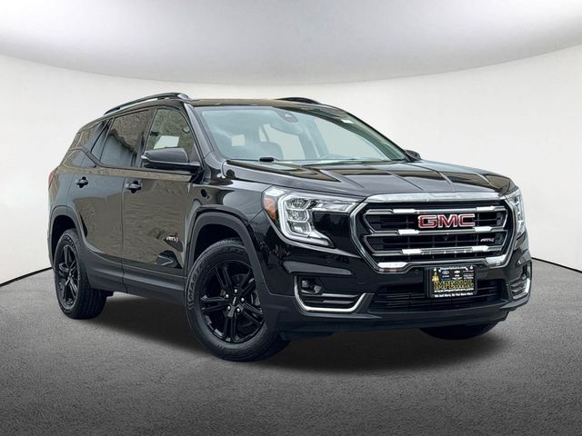 2022 GMC Terrain AT4