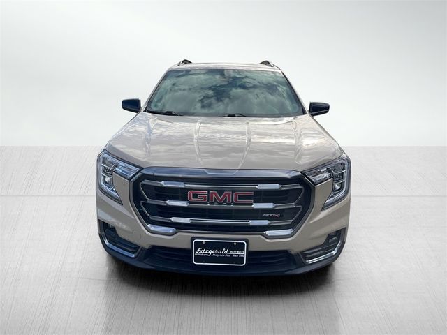 2022 GMC Terrain AT4