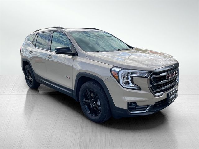 2022 GMC Terrain AT4