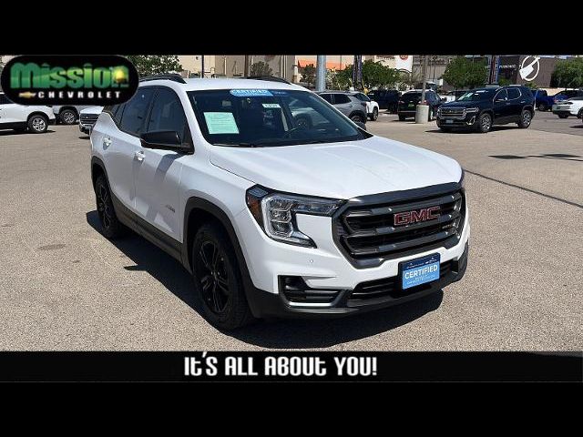 2022 GMC Terrain AT4