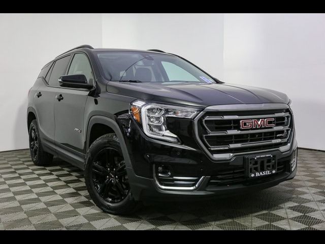 2022 GMC Terrain AT4