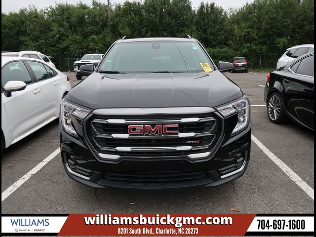 2022 GMC Terrain AT4