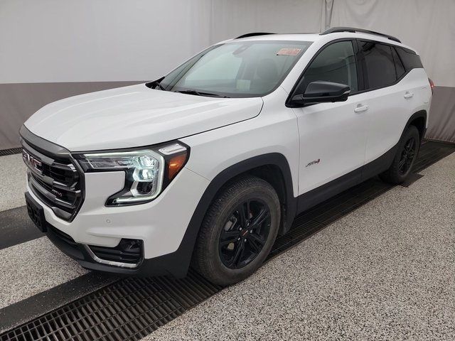 2022 GMC Terrain AT4