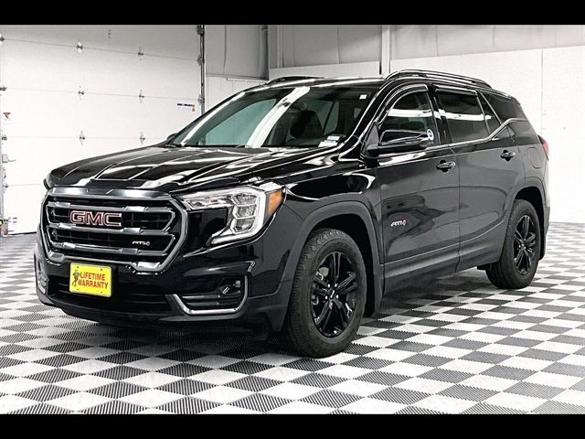 2022 GMC Terrain AT4