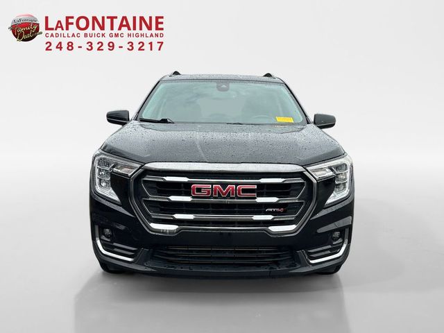 2022 GMC Terrain AT4