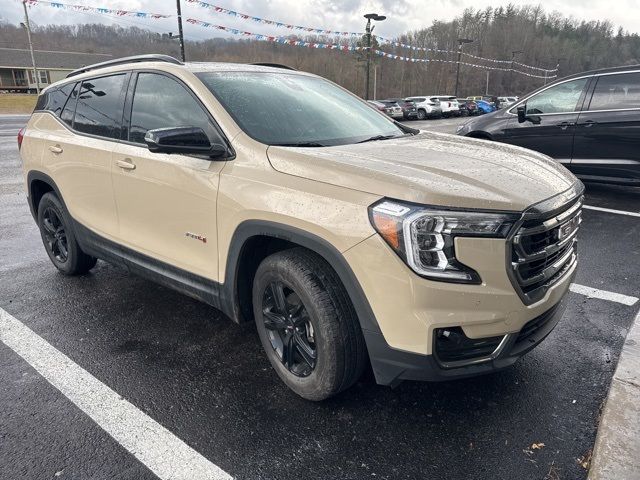 2022 GMC Terrain AT4