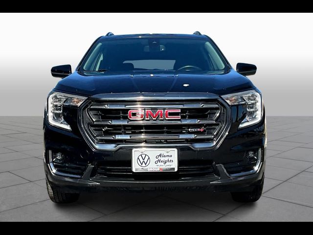 2022 GMC Terrain AT4