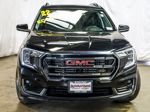 2022 GMC Terrain AT4