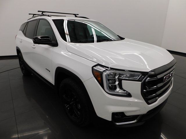 2022 GMC Terrain AT4