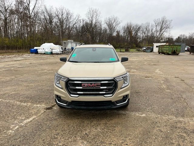 2022 GMC Terrain AT4