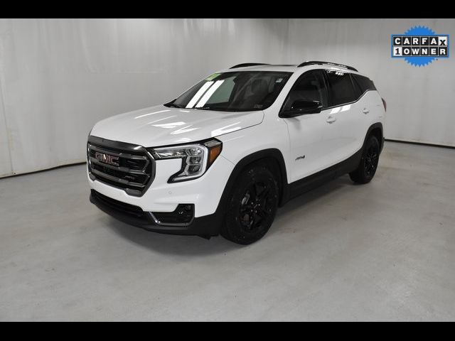 2022 GMC Terrain AT4