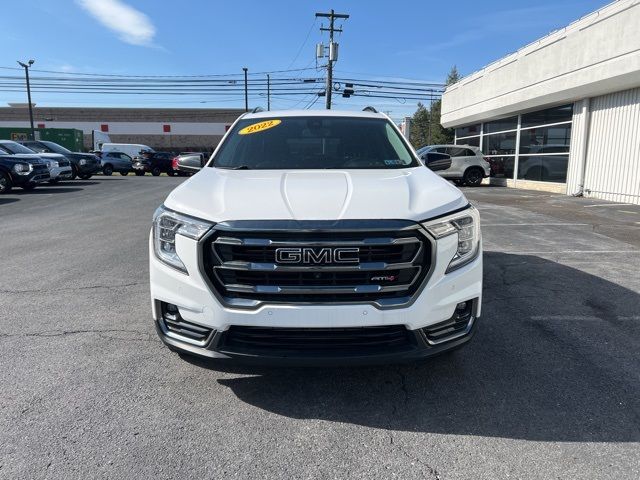 2022 GMC Terrain AT4