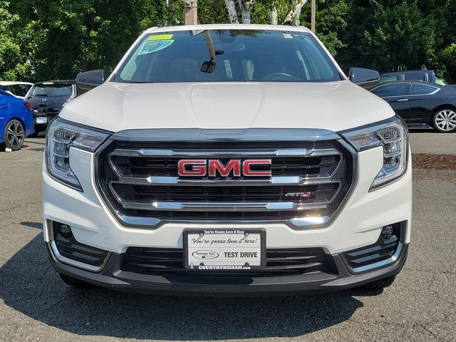 2022 GMC Terrain AT4