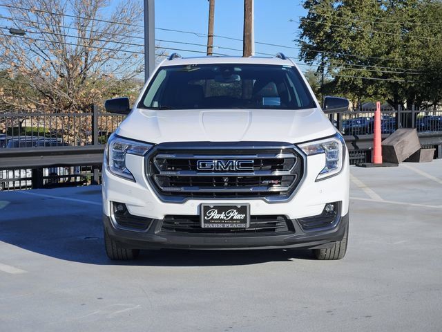 2022 GMC Terrain AT4