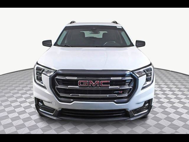 2022 GMC Terrain AT4