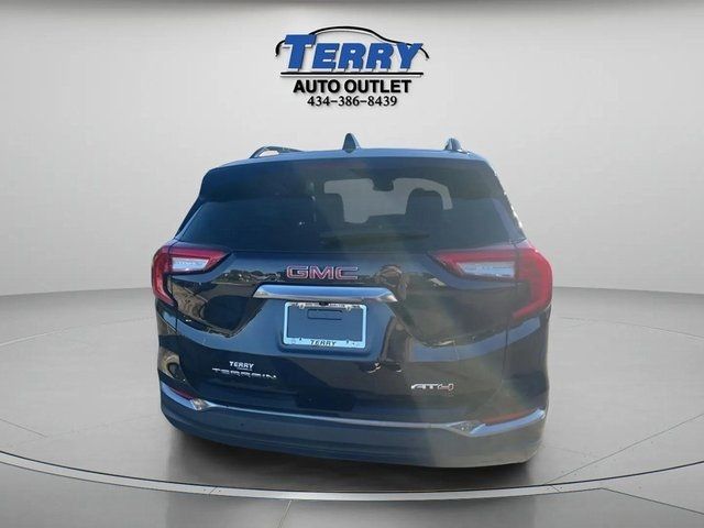 2022 GMC Terrain AT4