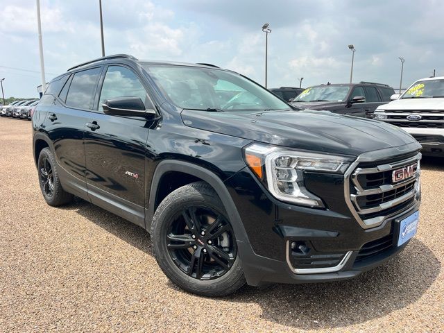 2022 GMC Terrain AT4