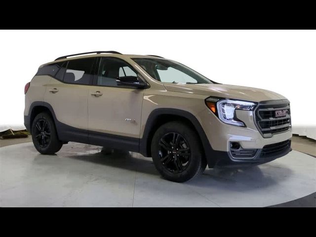 2022 GMC Terrain AT4