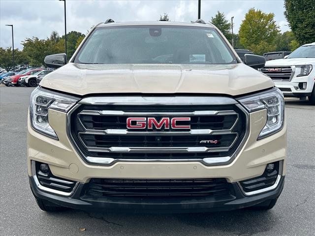 2022 GMC Terrain AT4