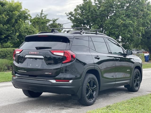 2022 GMC Terrain AT4