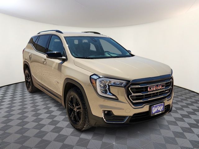 2022 GMC Terrain AT4