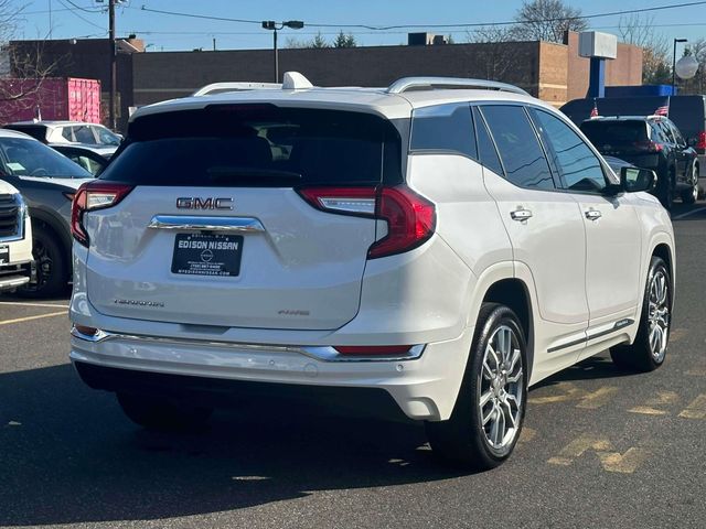 2022 GMC Terrain Denali