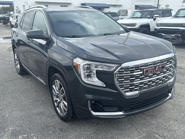 2022 GMC Terrain Denali