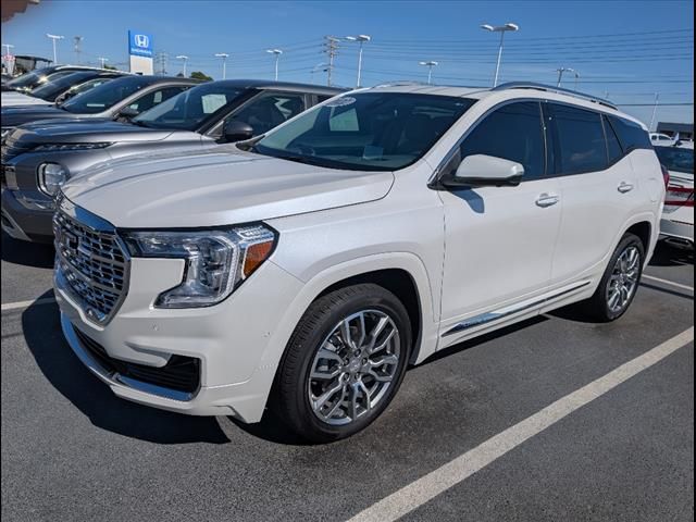 2022 GMC Terrain Denali