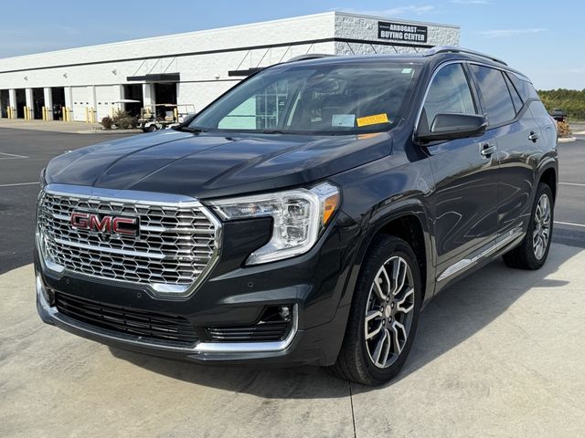 2022 GMC Terrain Denali