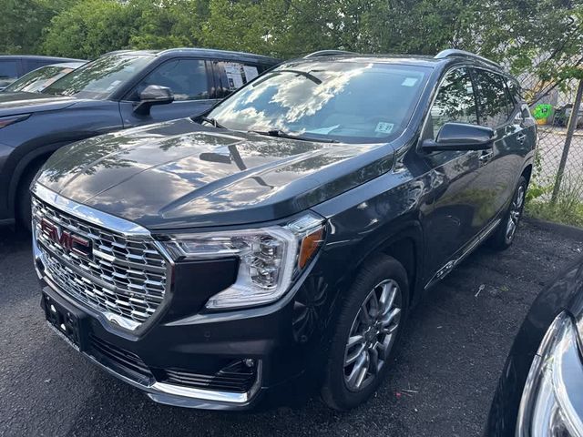 2022 GMC Terrain Denali