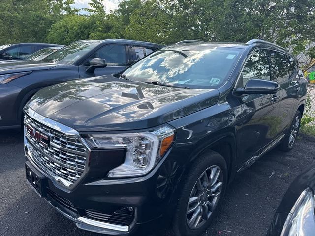 2022 GMC Terrain Denali