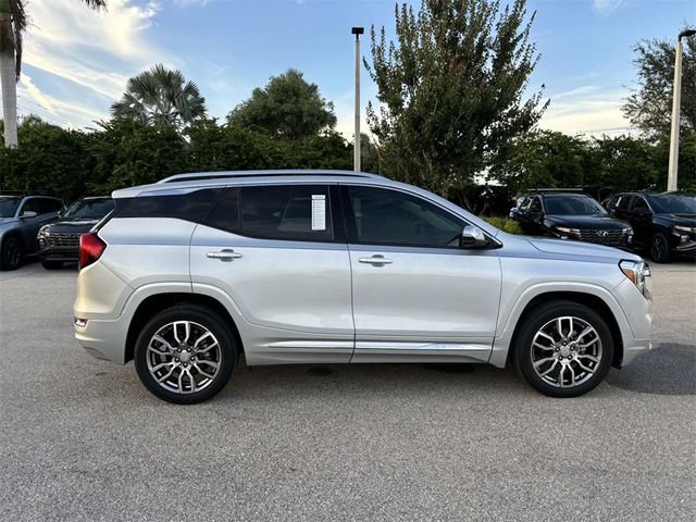 2022 GMC Terrain Denali