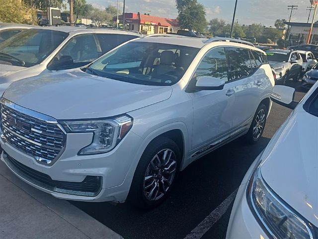 2022 GMC Terrain Denali