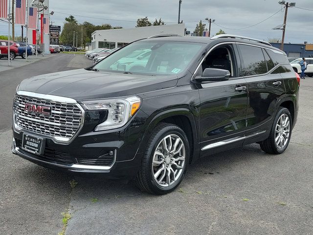 2022 GMC Terrain Denali