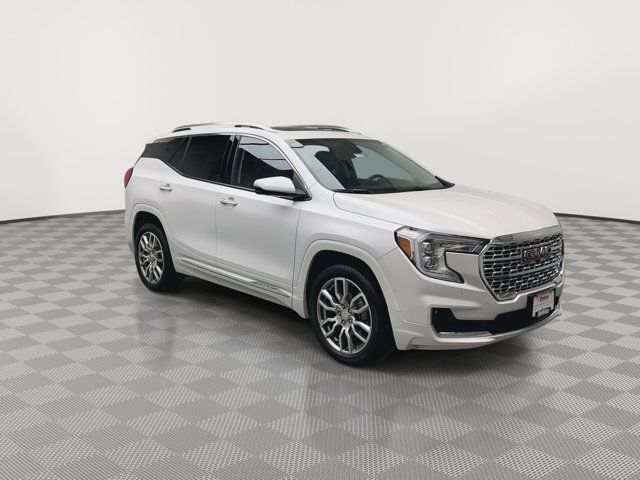 2022 GMC Terrain Denali